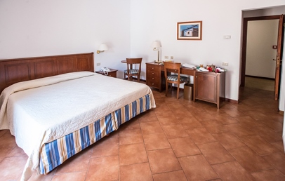 Classic Triple room 