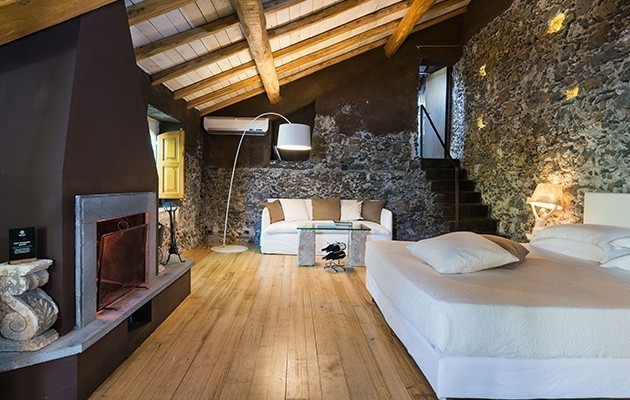 Monaci delle Terre Nere Monaci delle Terre Nere