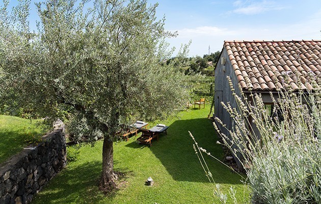 Monaci delle Terre Nere Monaci delle Terre Nere